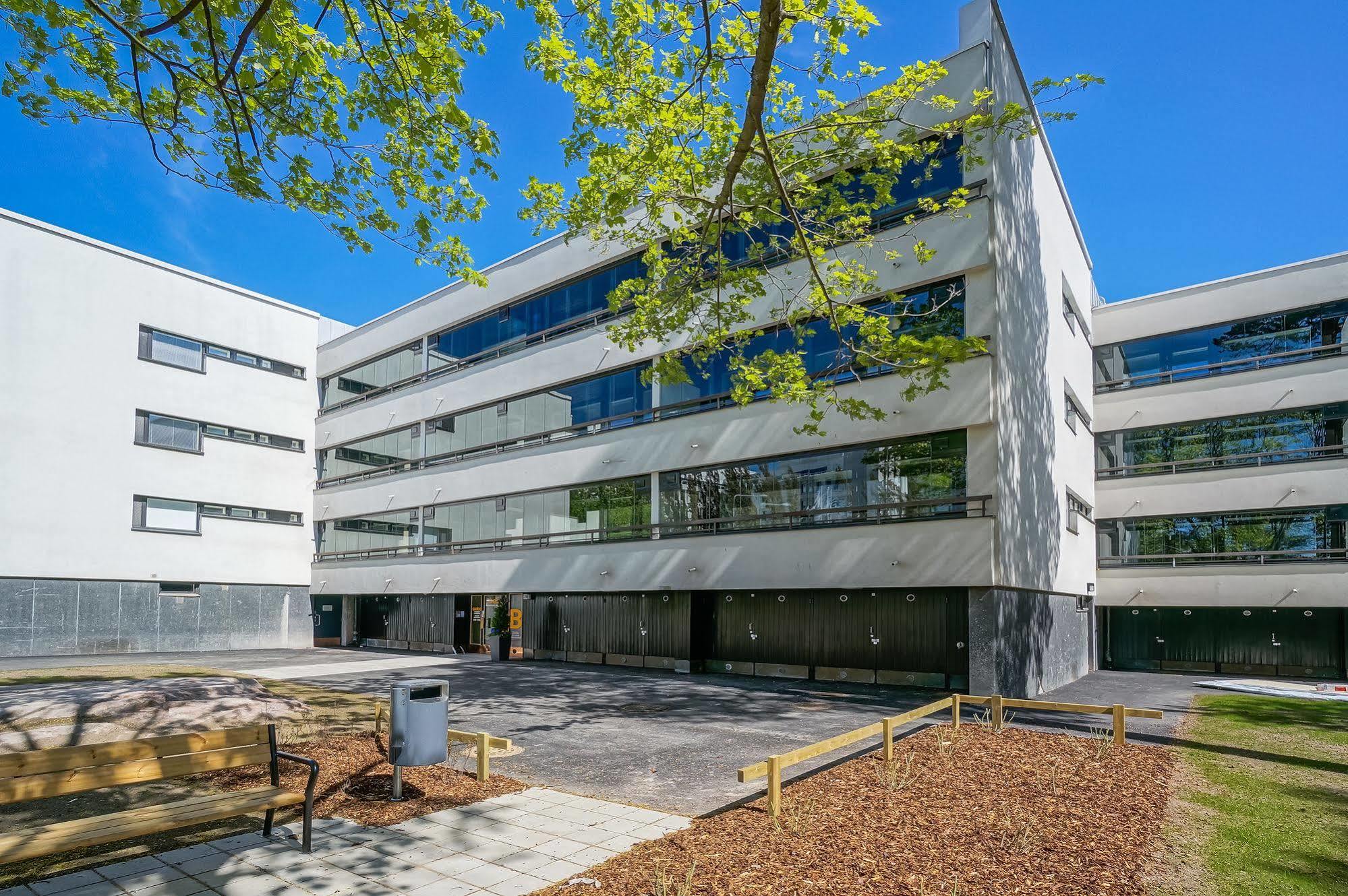 Forenom Serviced Tapiola Apartment Espoo